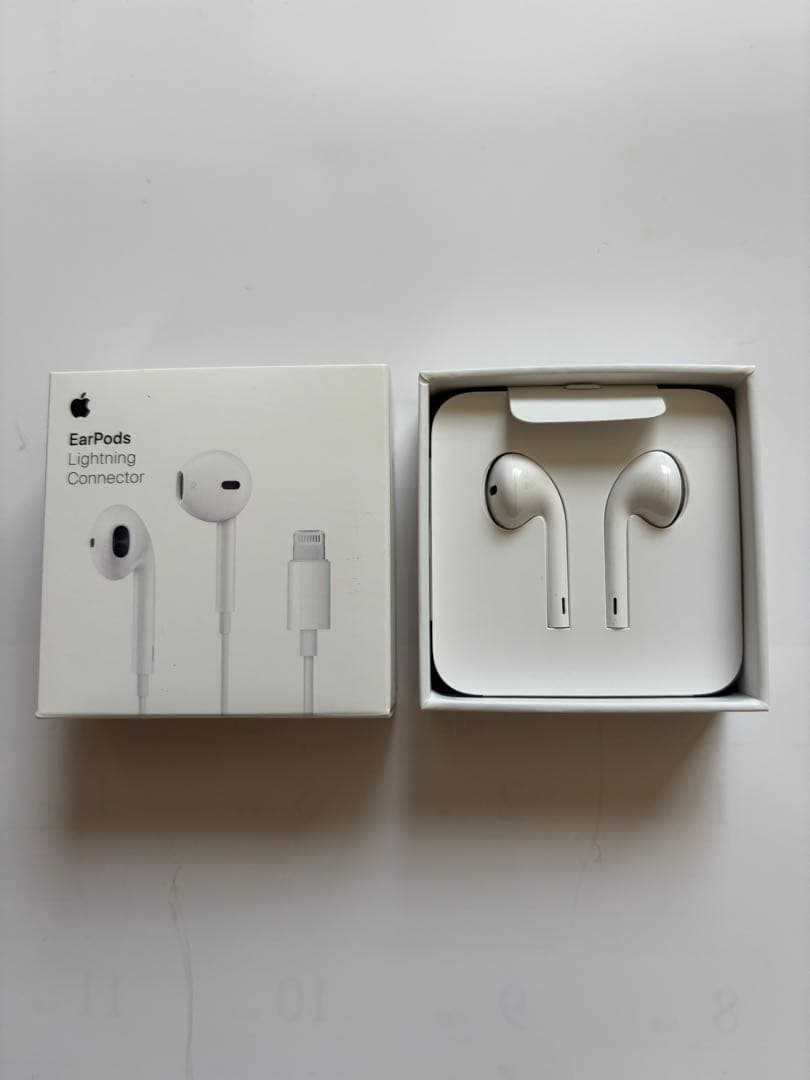 美品iPhone13mini 256GBSIMフリーおまけ付き