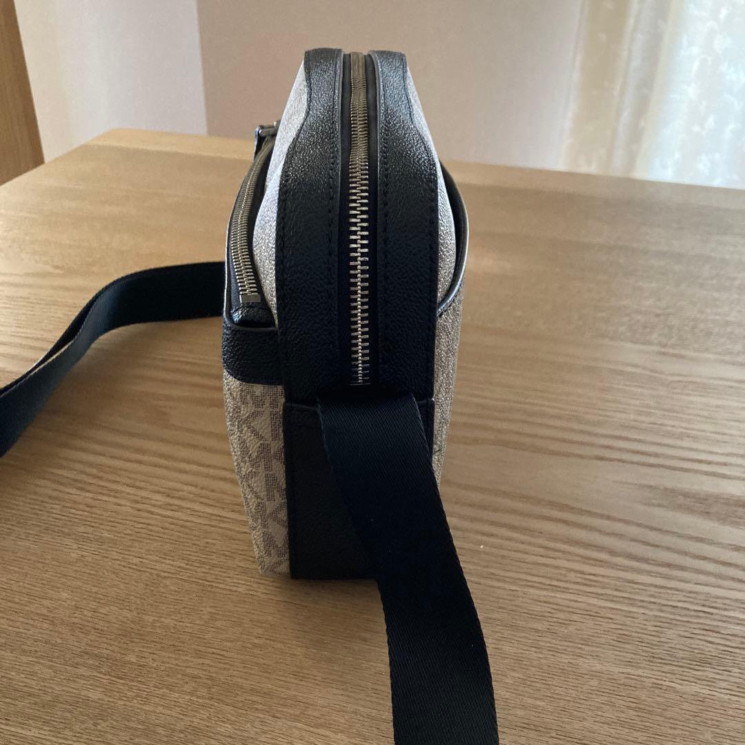 極美品♡マイケルコース♡ショルダーバッグ♡クロスボディ♡ベージュ×ブラック