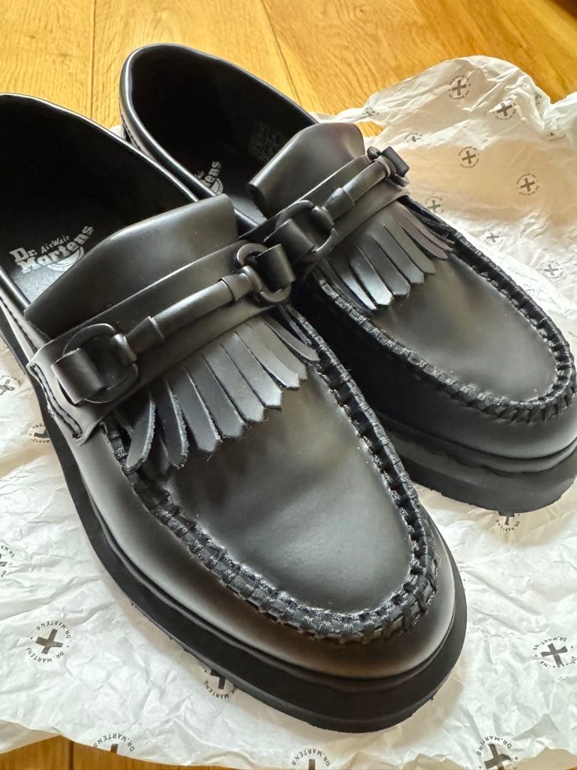 Dr. Martens ブラックローファー フリンジ付き