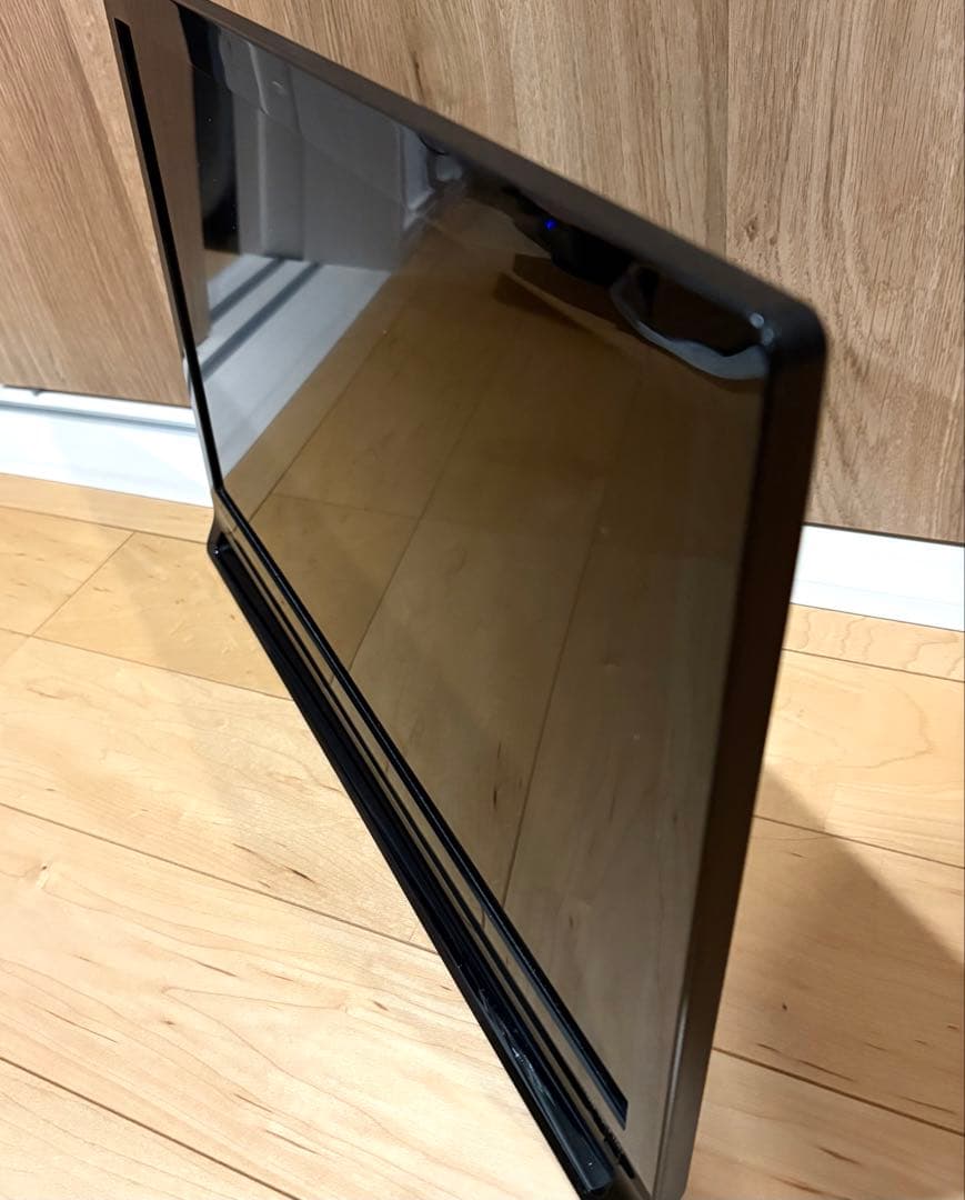 ビエラ UN-19CF10-K 19V型 ポータブルテレビ