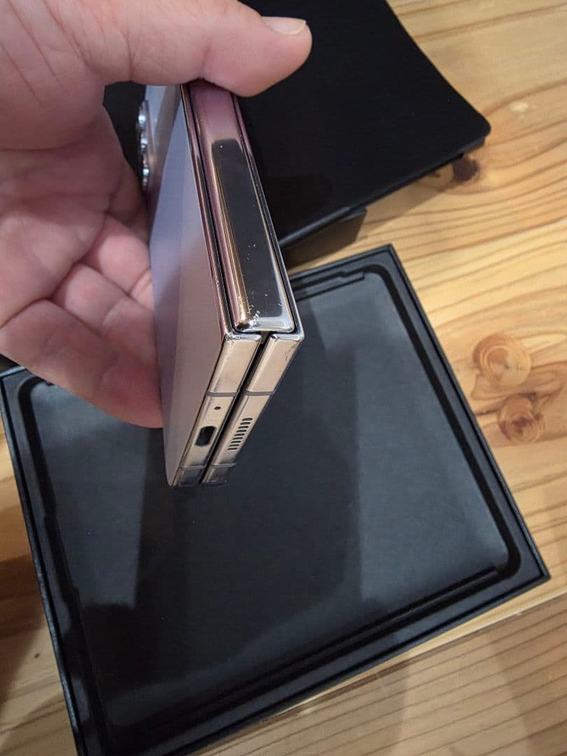 Galaxy Z Fold5 国内版 au 256GB 美品 本体　オマケ付