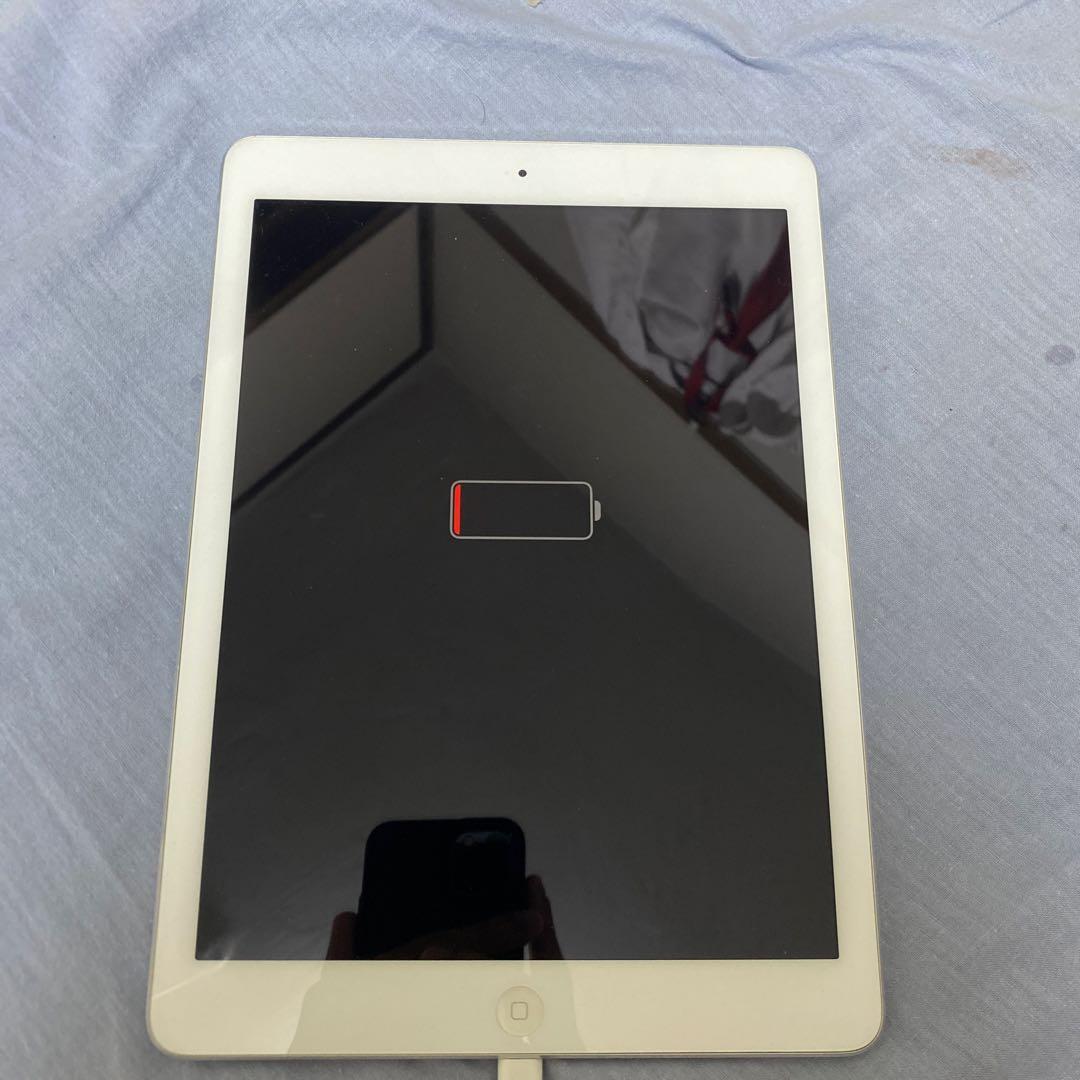 APPLE iPad Air Wi-Fiモデル 128GB ME906J/A