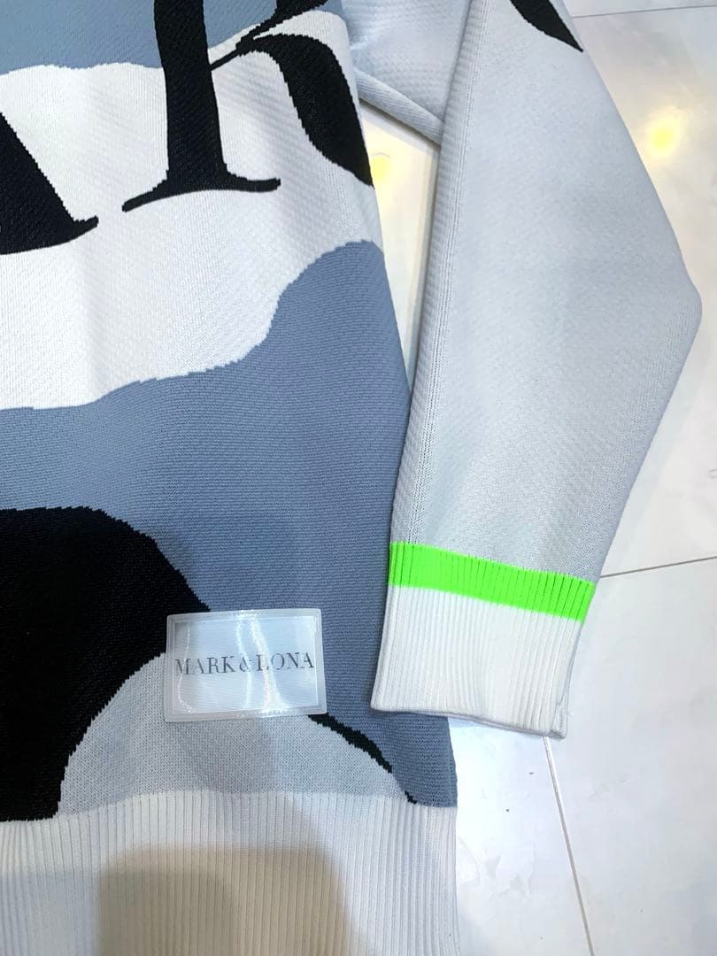 なお　美品　マークアンドロナ　MARK＆LONA クルーニット　セーター