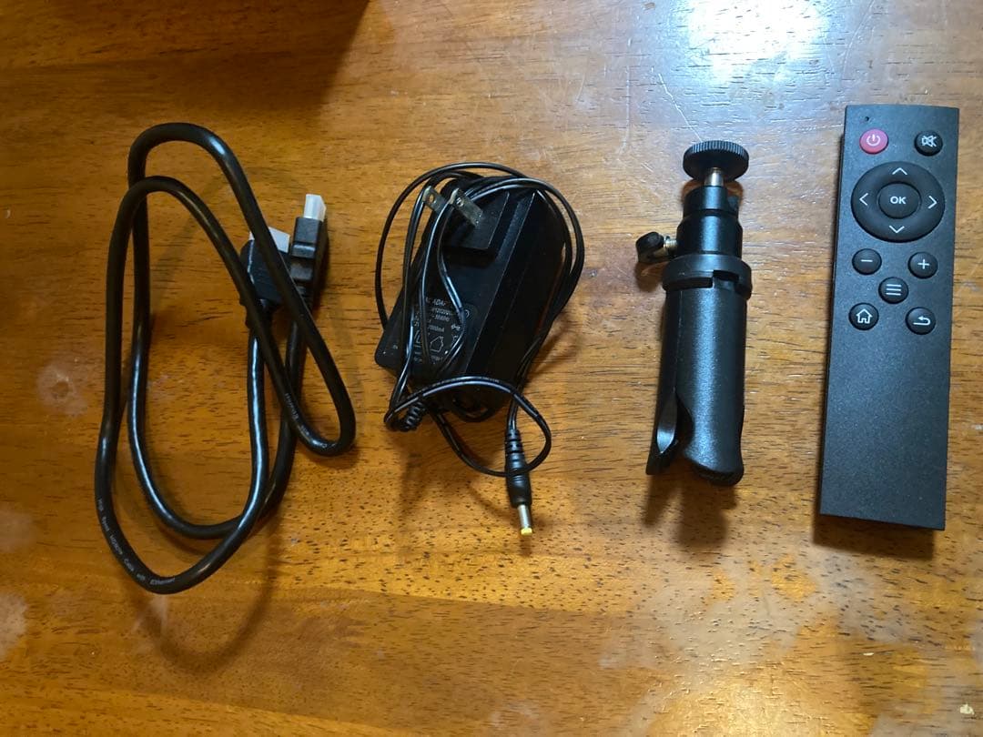 モバイルプロジェクター　小型　FATORK