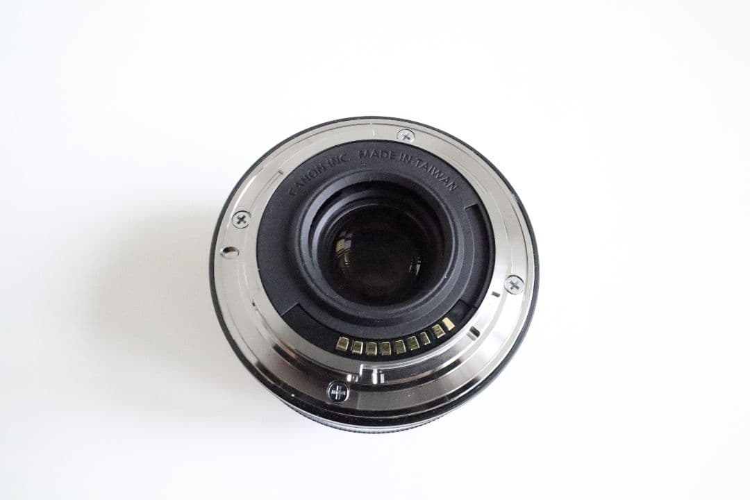 キャノン 単焦点レンズ EF-M22mm F2 STM EOS Kiss M2