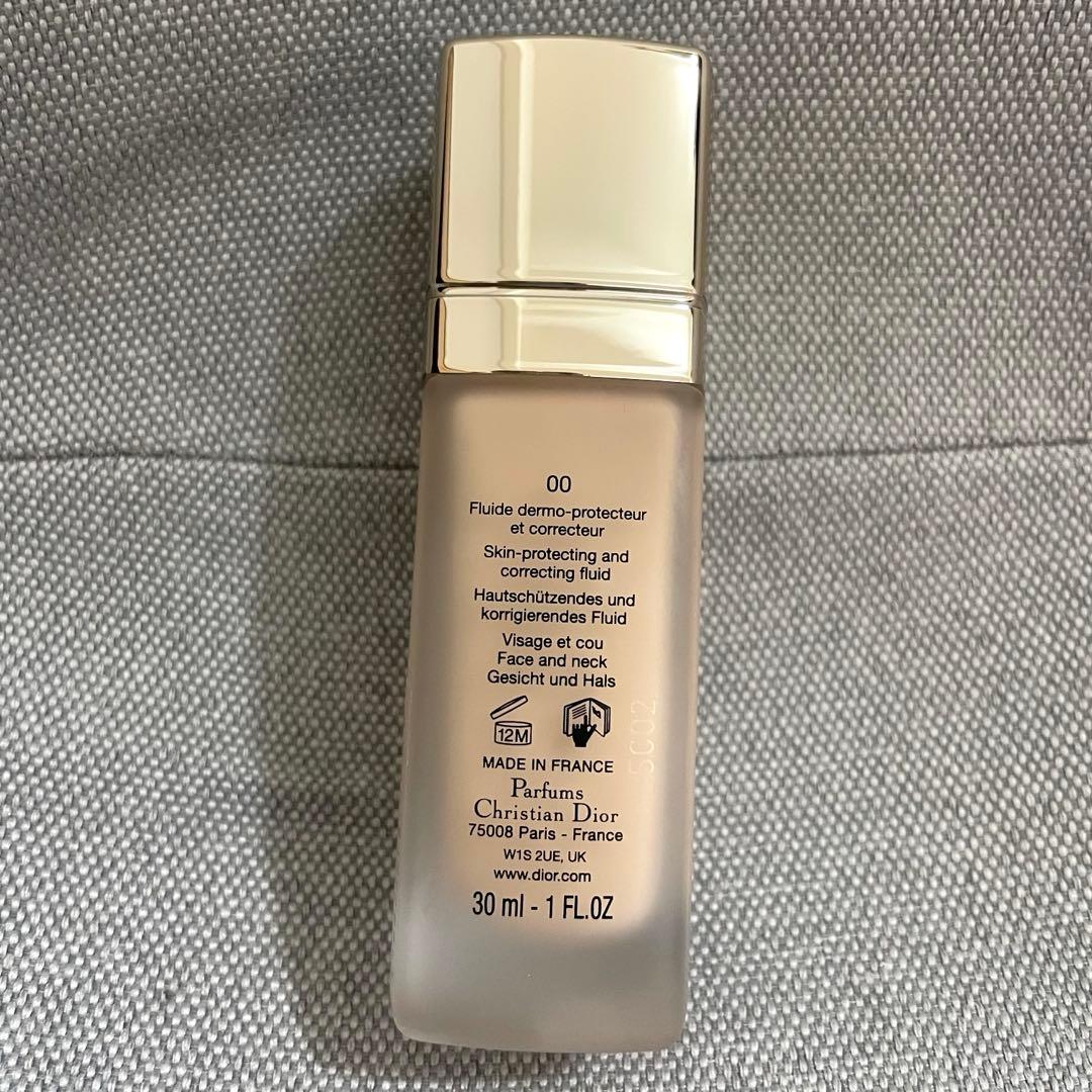 ディオール　プレステージ　ホワイトルプロテクターUV ルミエール　BB00