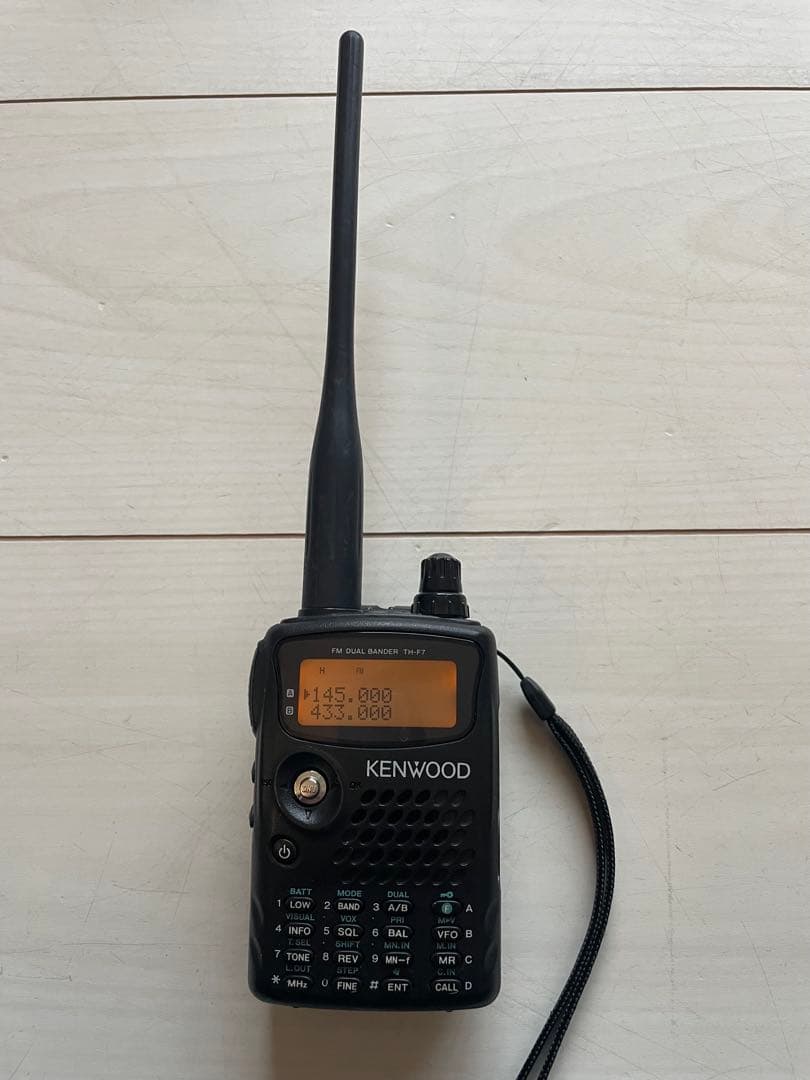 KENWOOD アマチュア無線ハンディ機　TH-F7