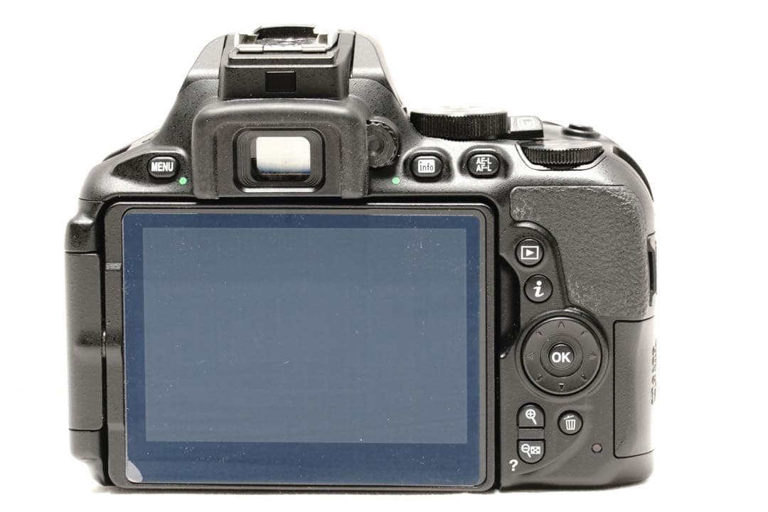 ✨Nikon D5600 美品✨スマホ転送 Wレンズキット✨一眼レフ 初心者