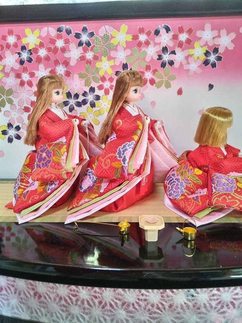 リカちゃん　雛人形 ① 親王と三人官女（リメイク品）