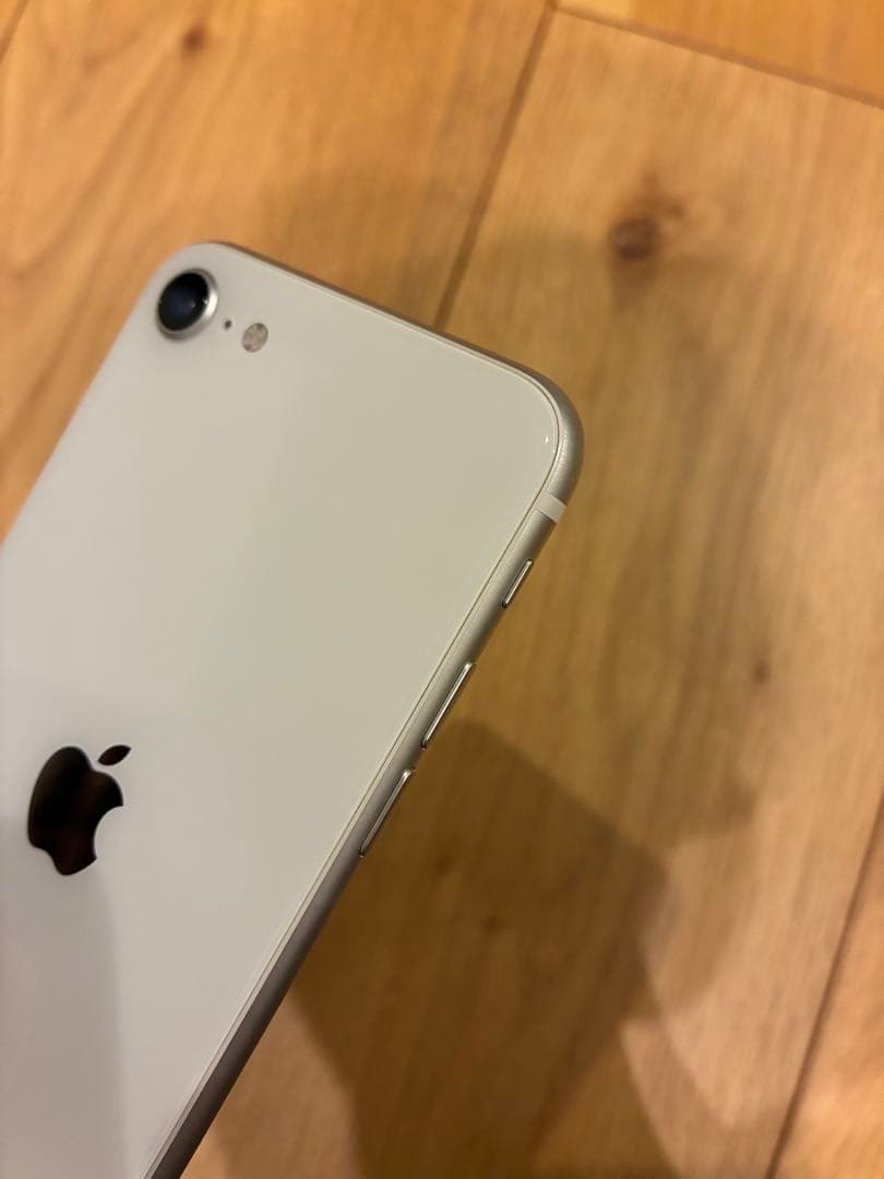 美品iPhoneSE第2世代 64GB ホワイト　初期化済