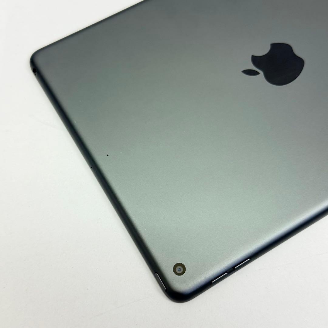 【美品】iPad 第7世代 Wi-Fi 32GB スペースグレイ