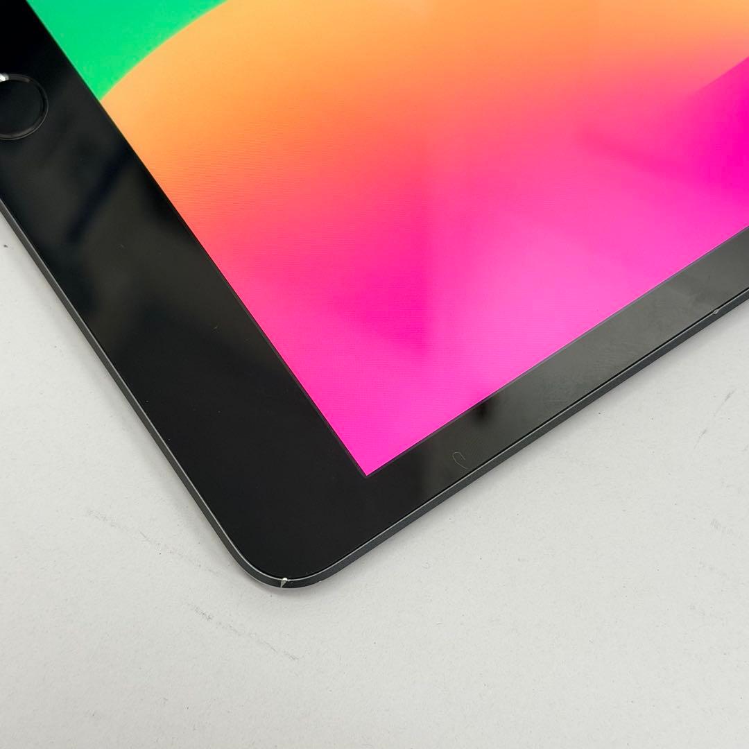 【美品】iPad 第7世代 Wi-Fi 32GB スペースグレイ