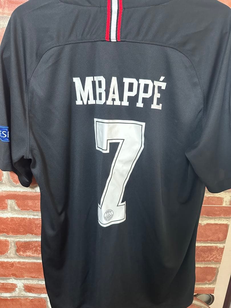 パリ・サンジェルマン MBAPPÉ 7 サイン入りシャツ