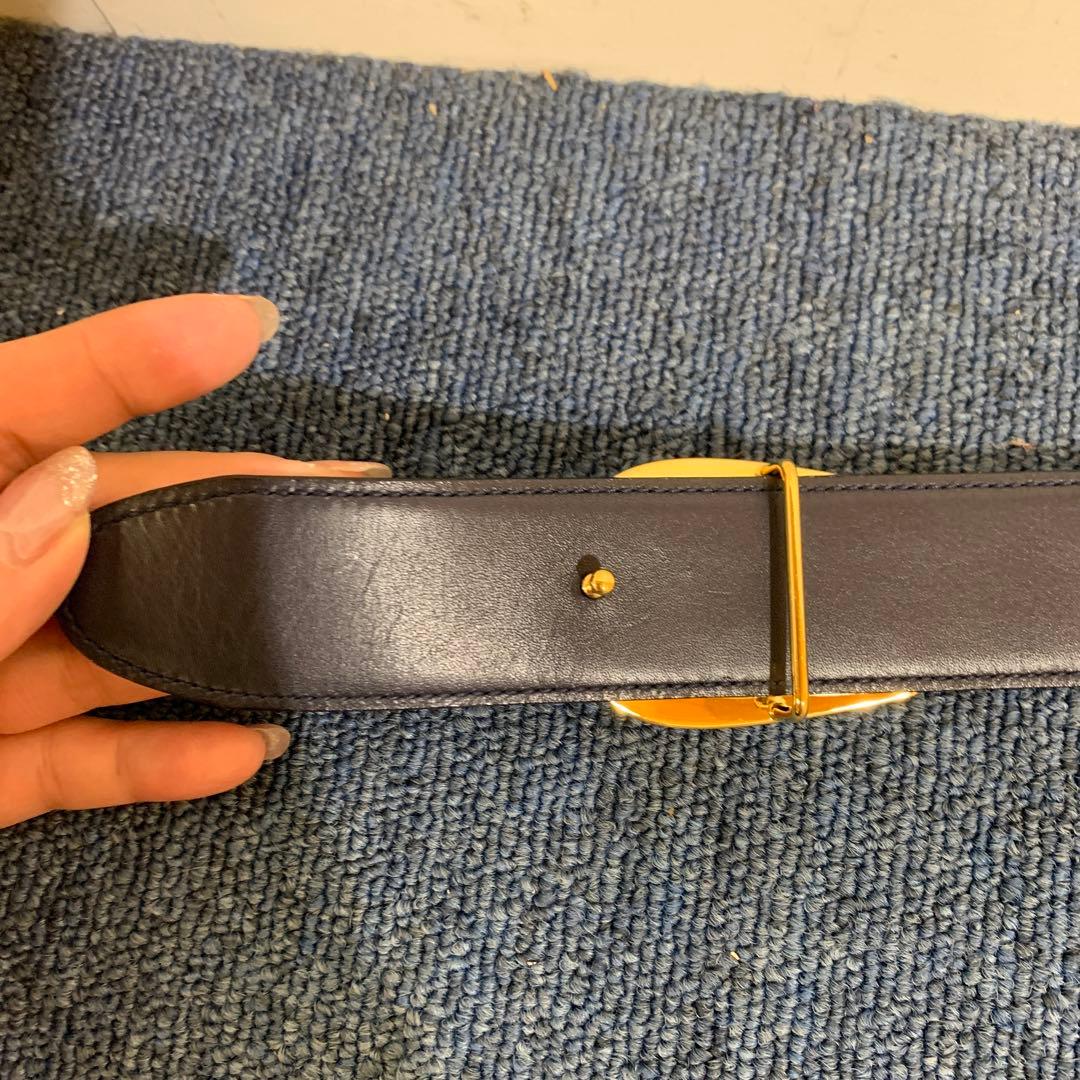 GUCCI グッチ ベルト　レディース　レザー