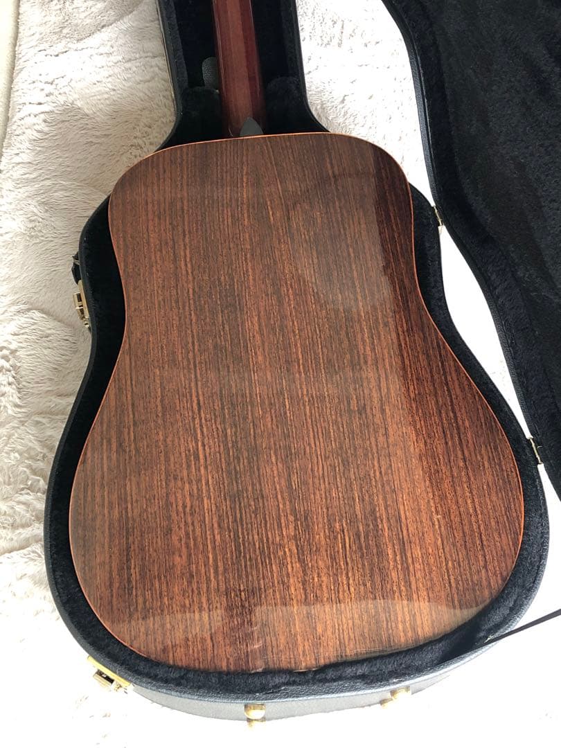 ジェームスJD600VNアコースティックギターハードケース付き