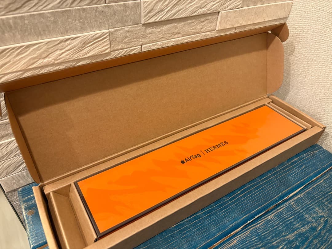 ★【新品】AirTag HERMES キーリング ブルー・サフィール -正規購入