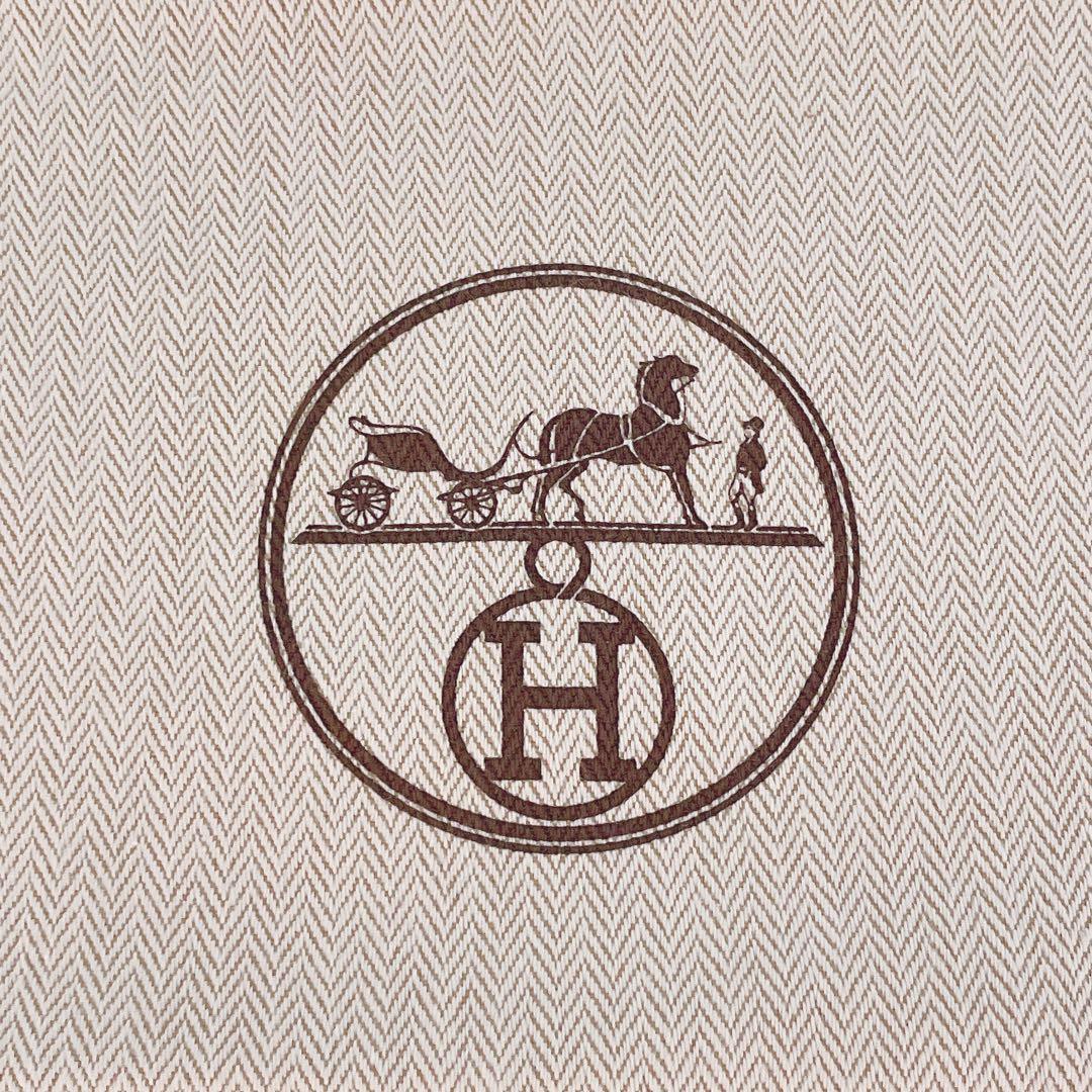 新品　HERMES 保存袋　巾着袋　32×31 紙タグ付