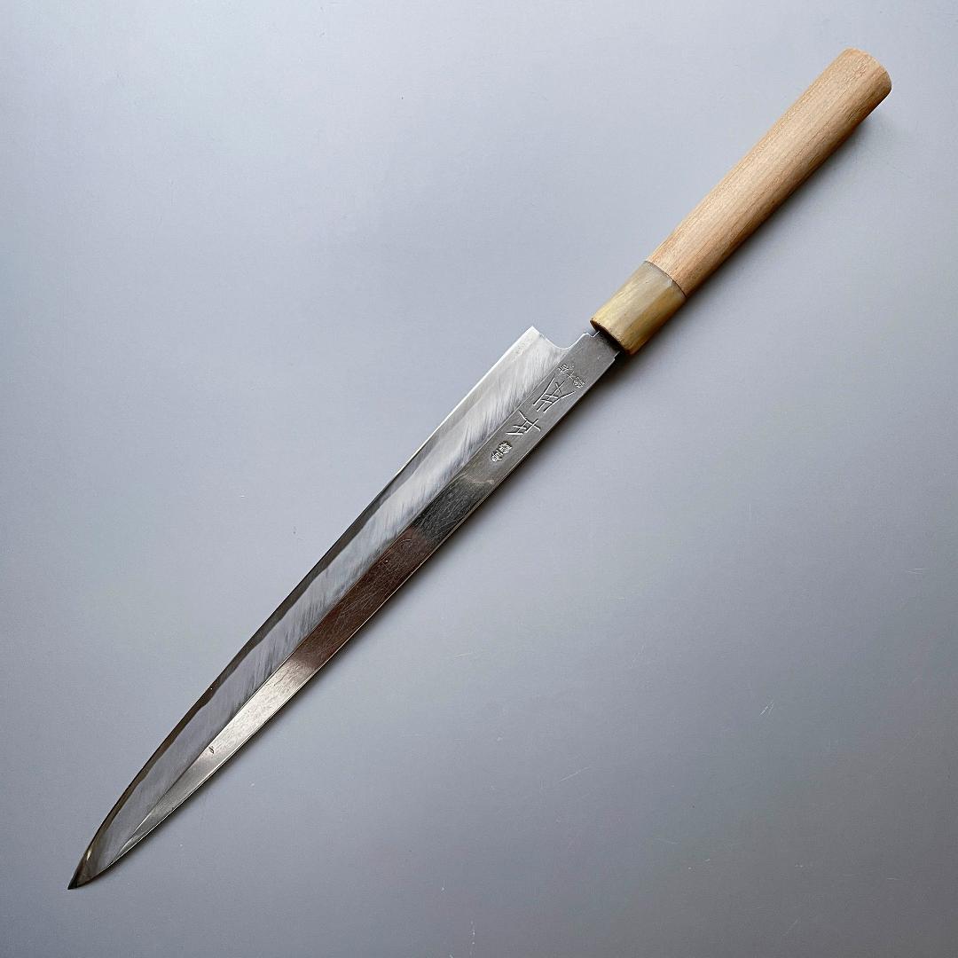 正本 柳刃包丁 一尺（30cm）白水牛柄