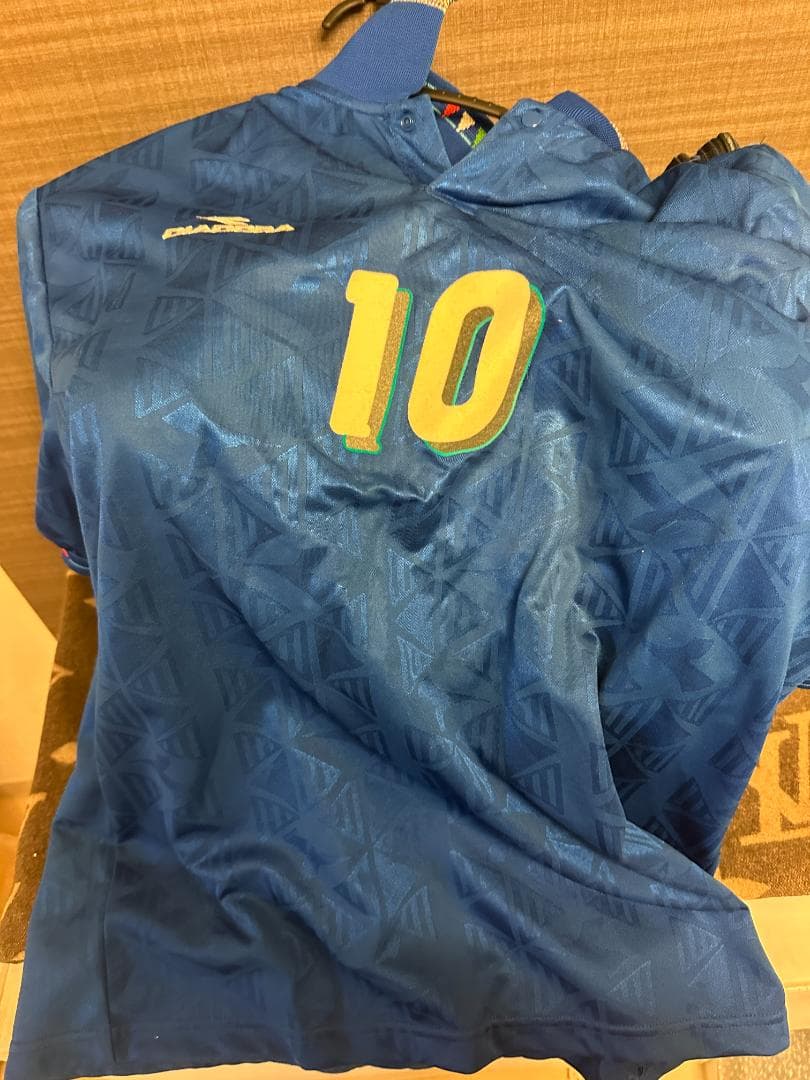 ロベルトバッジョ　直筆サイン入りバッグ　ユニホーム　セット　超レア