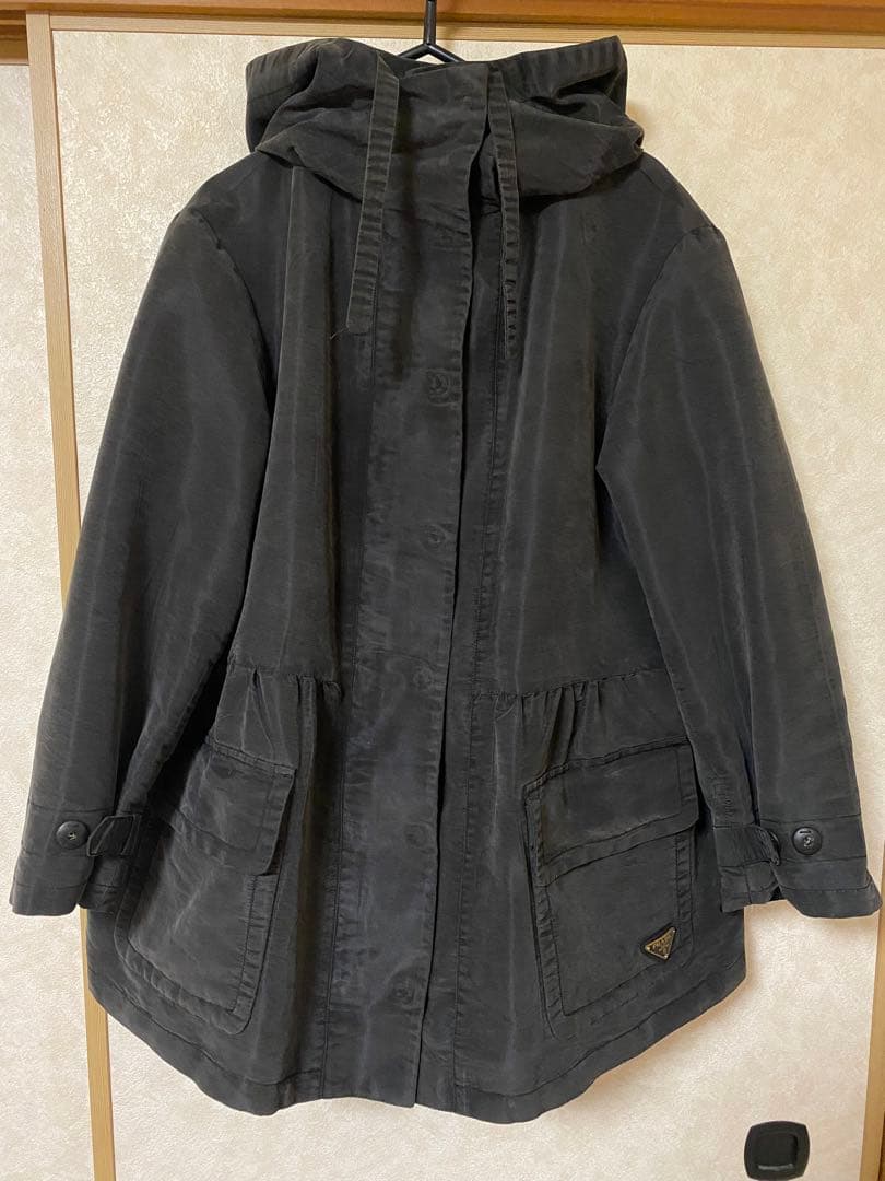 PRADA フード付きコート ファー　ポンチョ