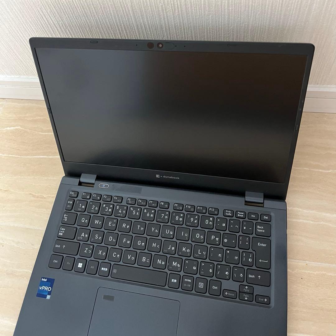 東芝 dynabook G83 / KU 第12世代 i7 / 1TB
