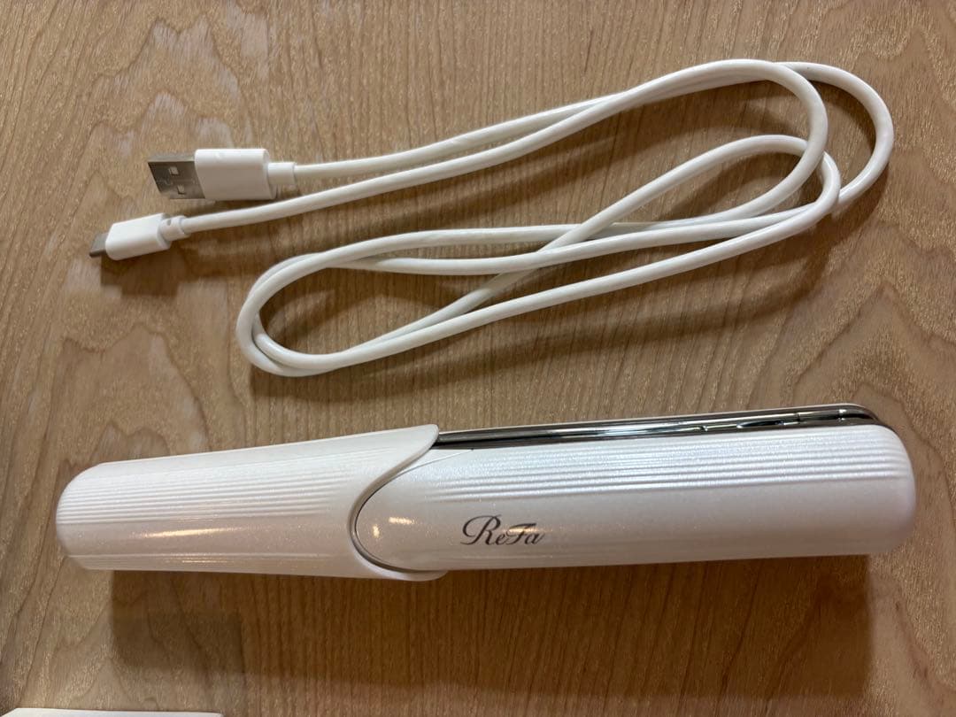 ReFa フィンガーアイロン