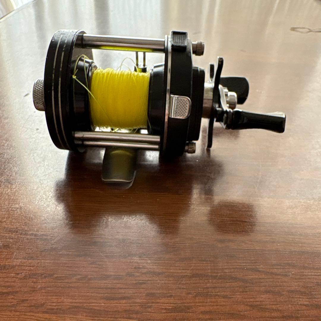 ダイワベイトリール　ミリオネラGS2000