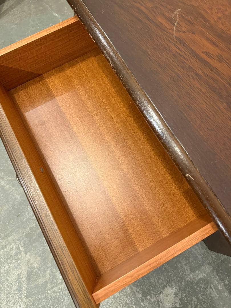 年末年始saleビンテージ　木製サイドテーブル　ベッドサイド　no.2