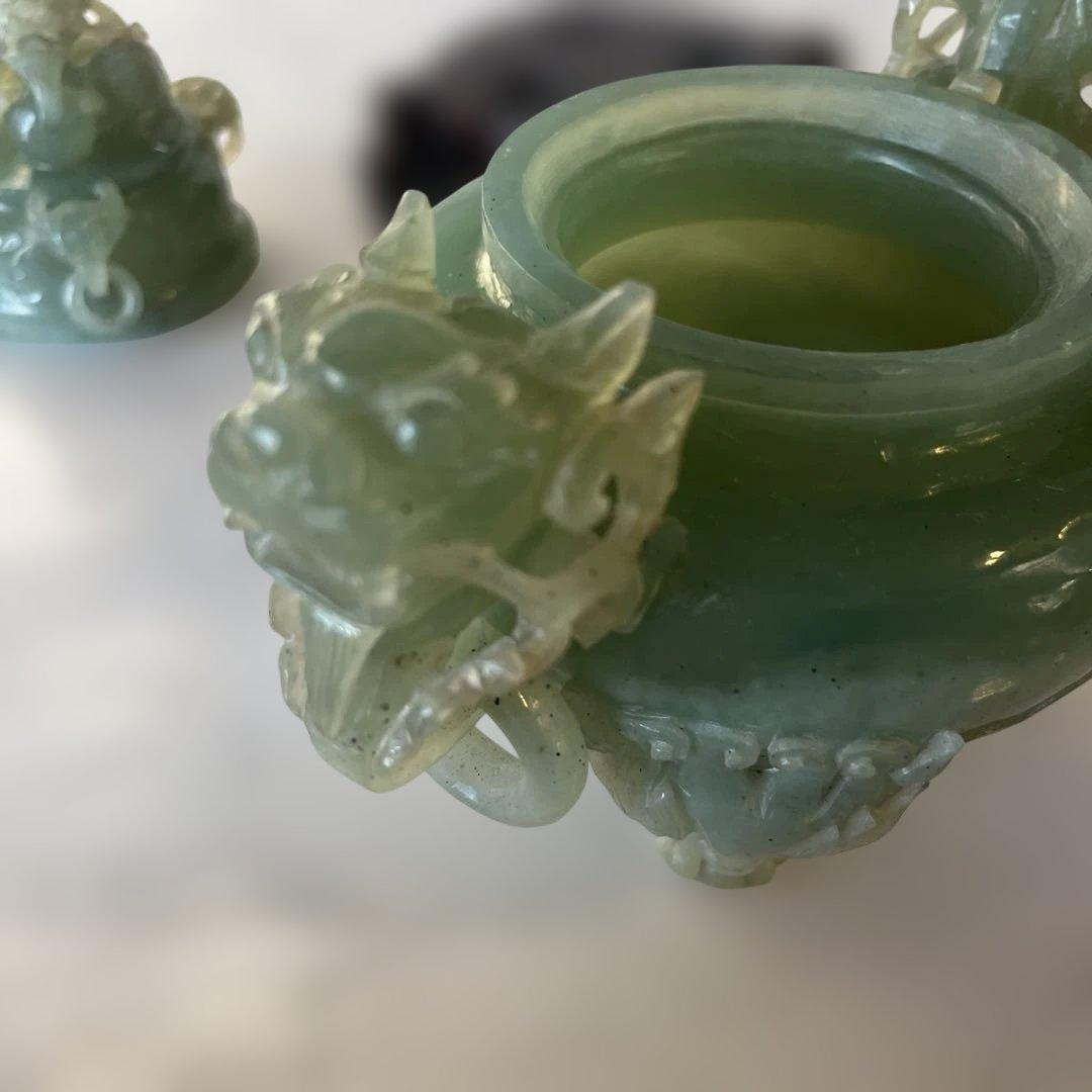 中国　古玩翡翠　玉石彫刻　香炉
