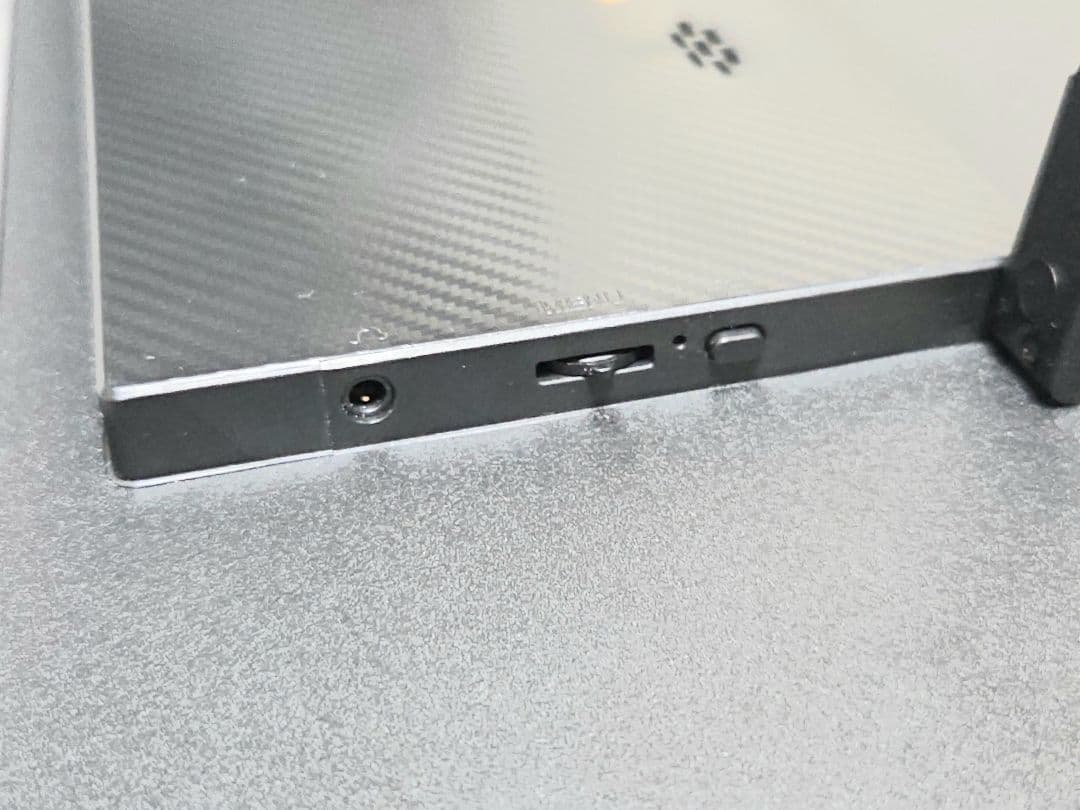 18.5インチ モバイルモニター フルHD HDR 120Hz