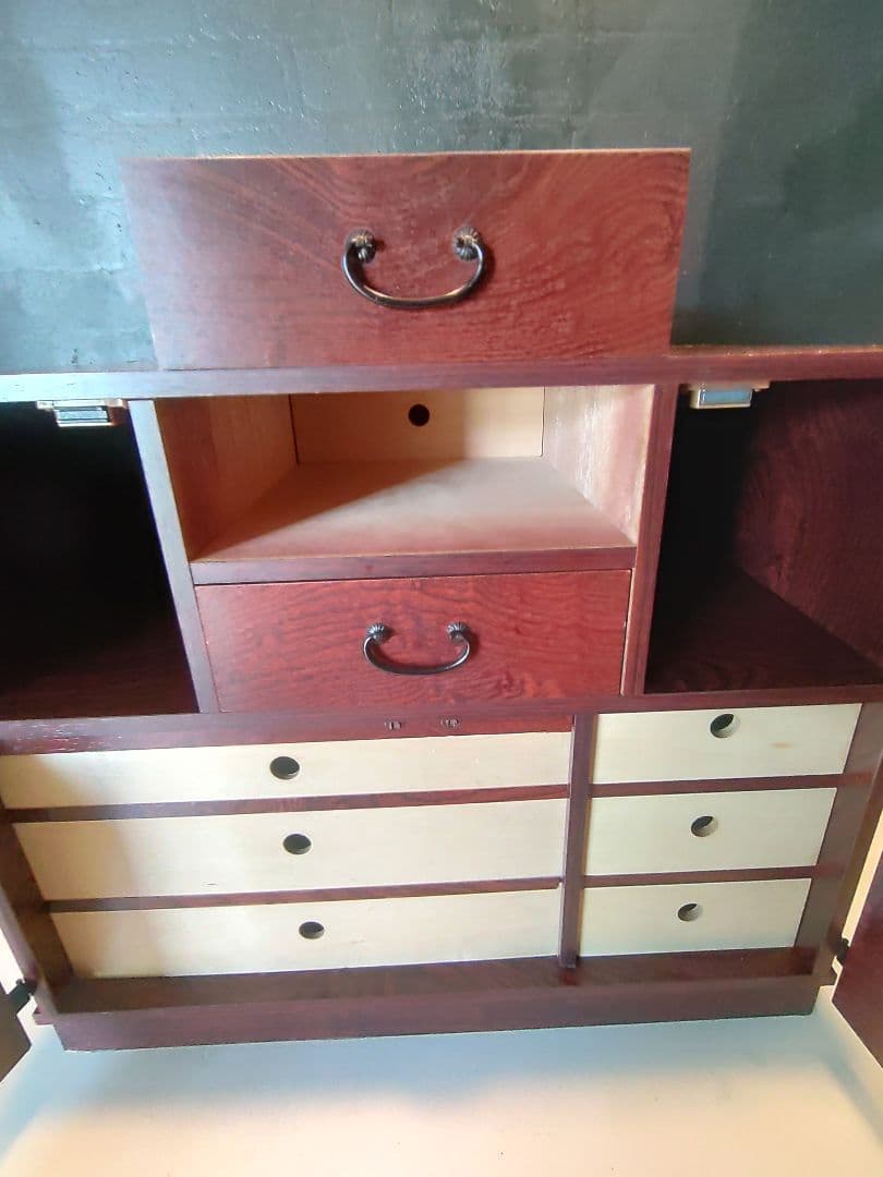 隠し収納あり！骨董品　戸棚　引き出し