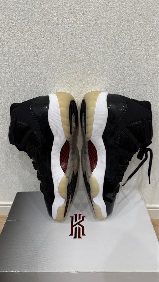 ジョーダン11 ブラック新品31cmレアな一足