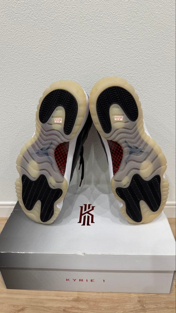 ジョーダン11 ブラック新品31cmレアな一足