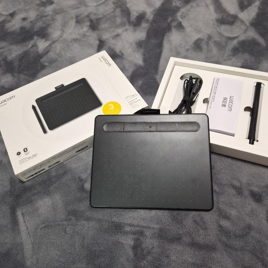 【WACOM】 Intous small　CTL-4100WL/K00