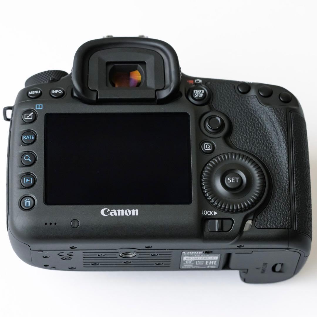 再値下げ！【美品】 キャノン EOS 5D sR ボディ(ショット数17602)