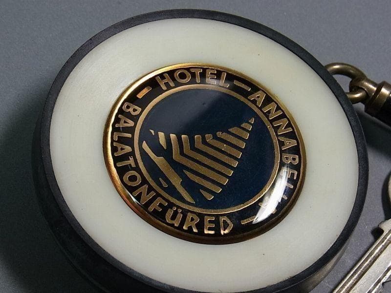 《東欧リゾート》ハンガリー ヴィンテージ バラトンフレド ホテルタグ＆キー