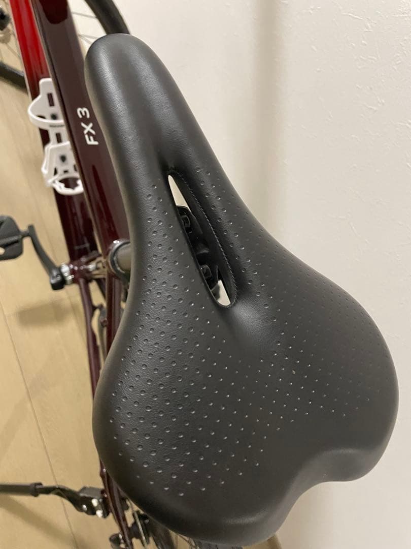 【美品・フルセット】TREK FX3 Mサイズ 室内保管　レッド[引き取り限定]