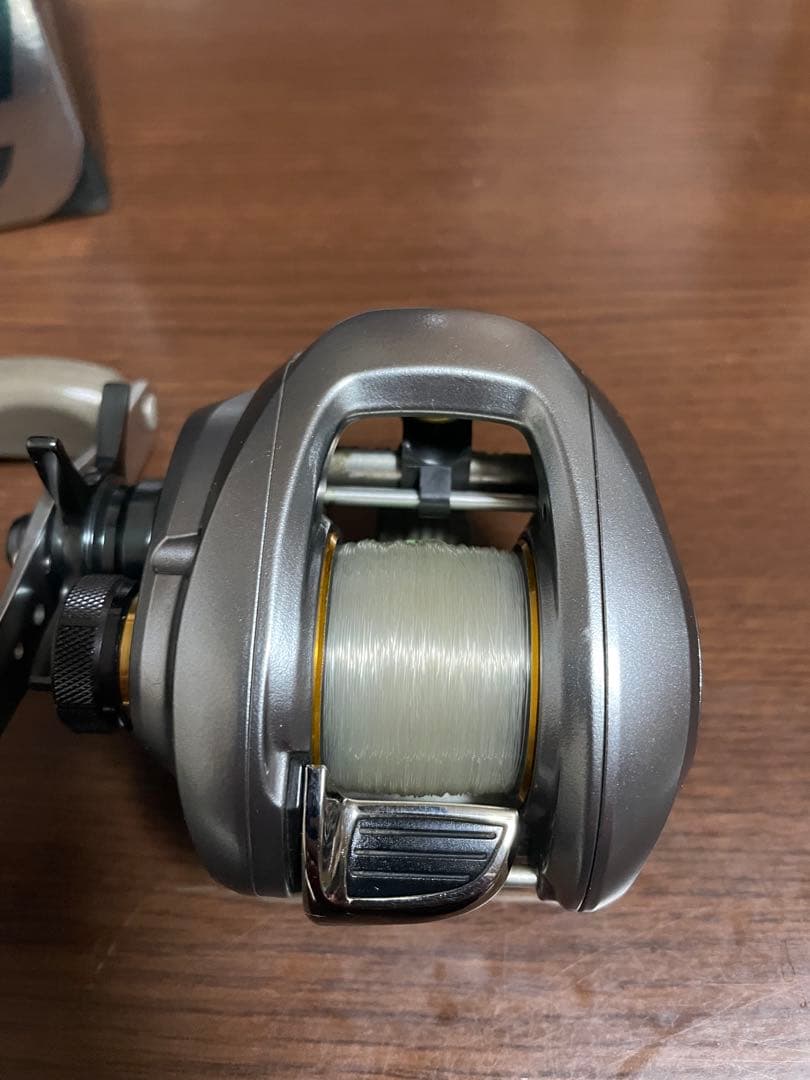 美品09アルデバランmg7 レフトハンドル　左ハンドル　ハイギア　予備スプール付