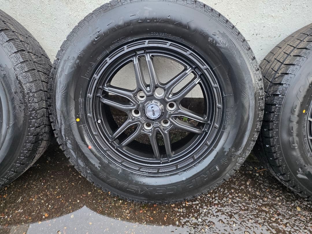 18インチ ブラック ホイールセット ランクル300 スタッドレス　2025年製