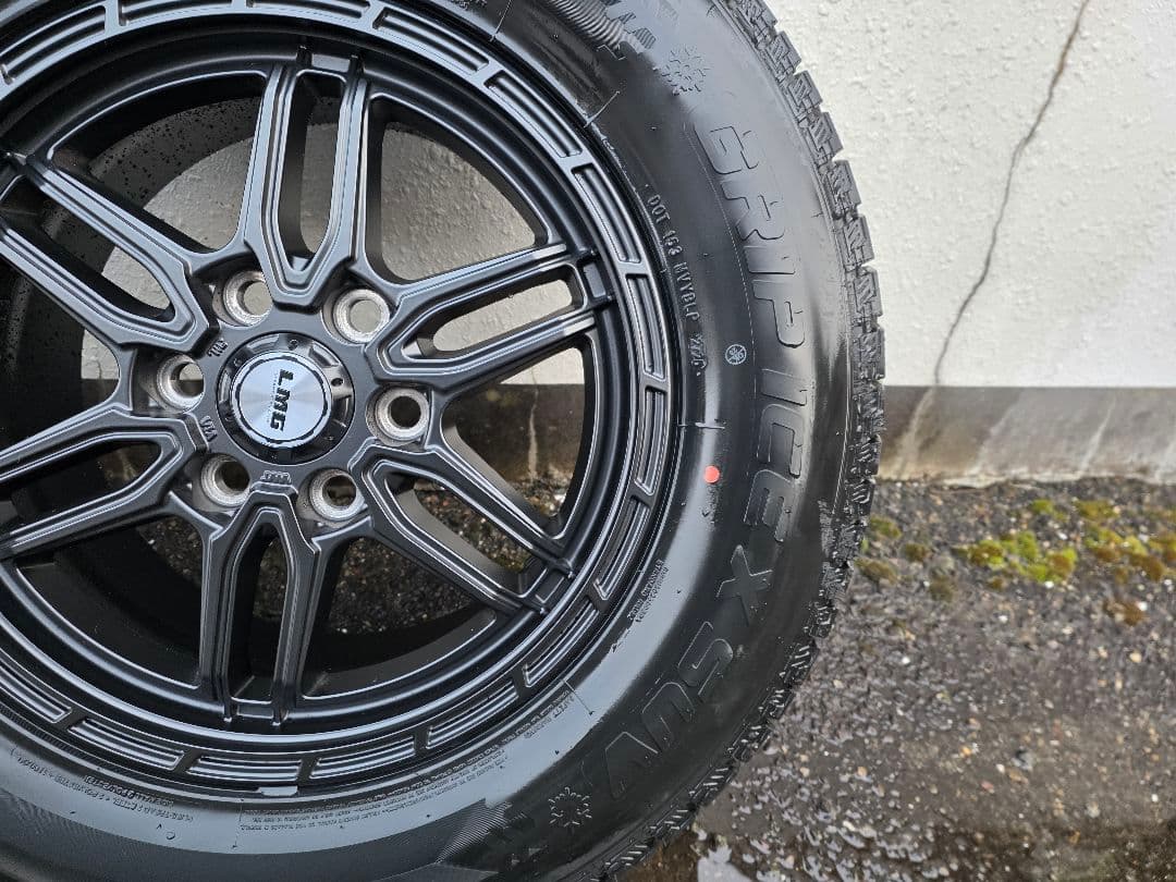 18インチ ブラック ホイールセット ランクル300 スタッドレス　2025年製