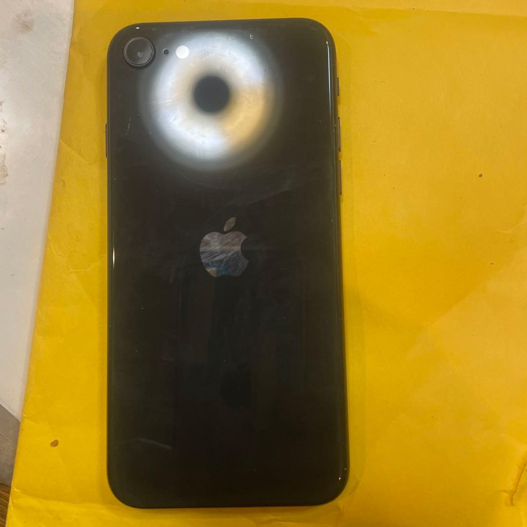 iPhone SE2(第2世代)64GB ブラック SIMフリー最大充電 75%