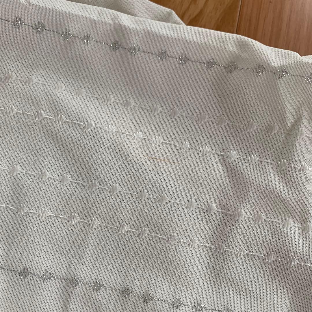 カーテンセット:遮光カーテン2枚＋レースカーテン2枚＋カーテンベルト+フック付き