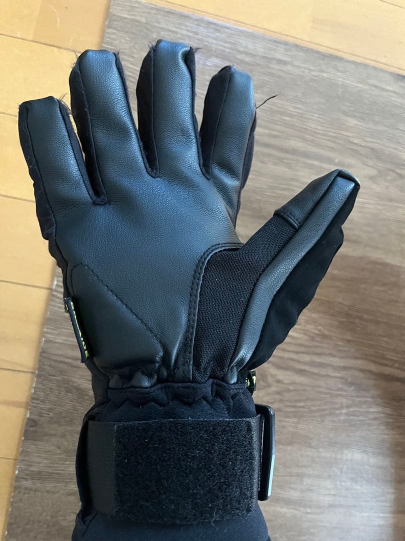 BURTON ブラック スノーボードグローブ