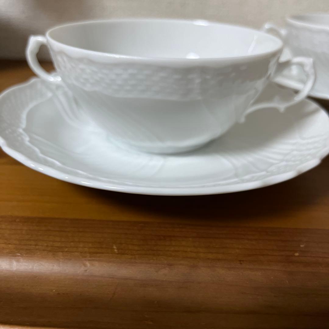 未使用品　リチャードジノリ　ベッキオホワイト　スープカップ×ソーサー　2セット