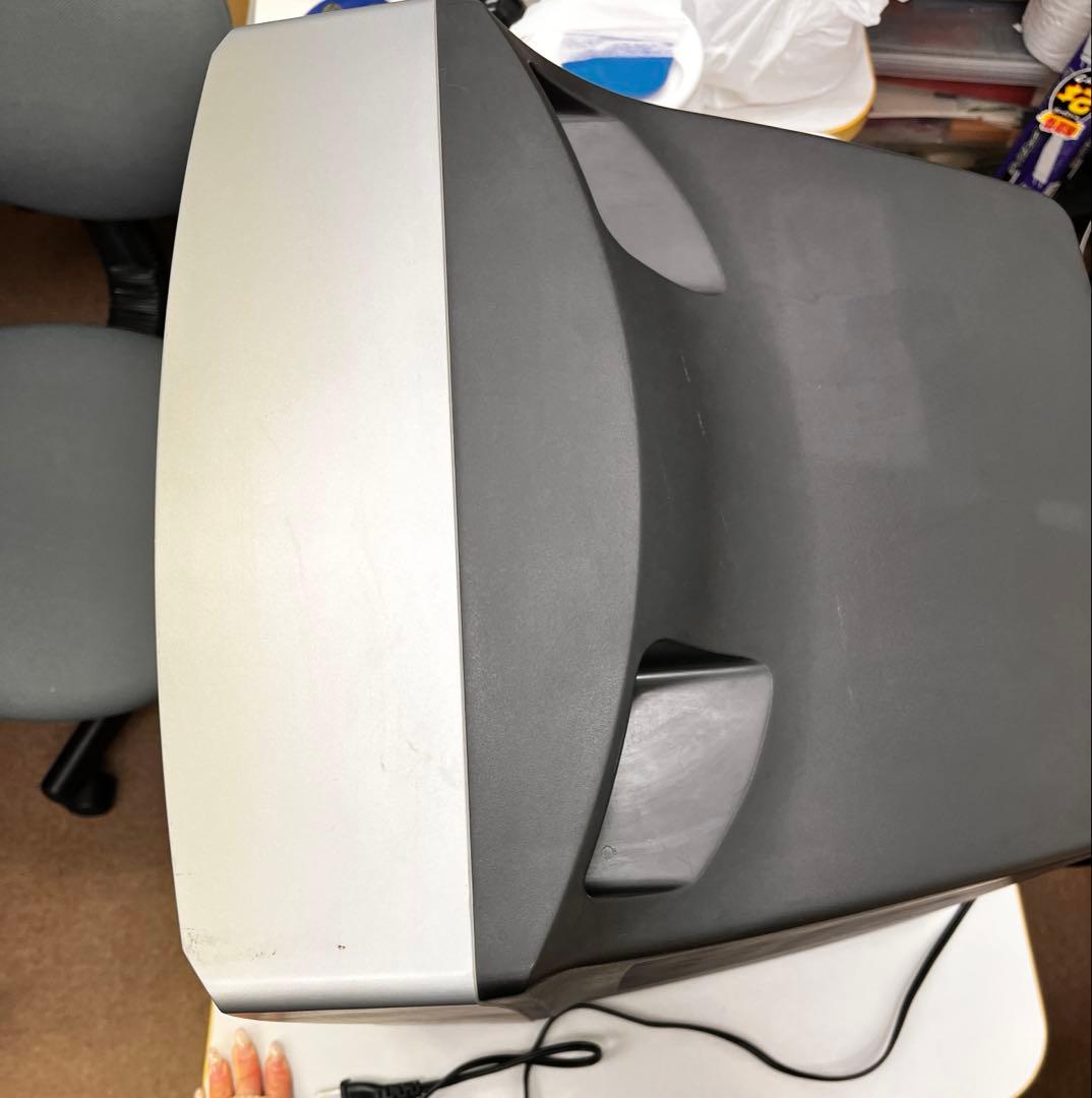 ビデオ付14型カラーテレビ