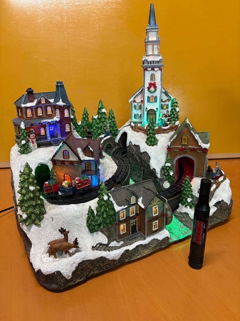 コストコ　クリスマスの街　9曲の連続BGMとイルミネーション音量調整可能