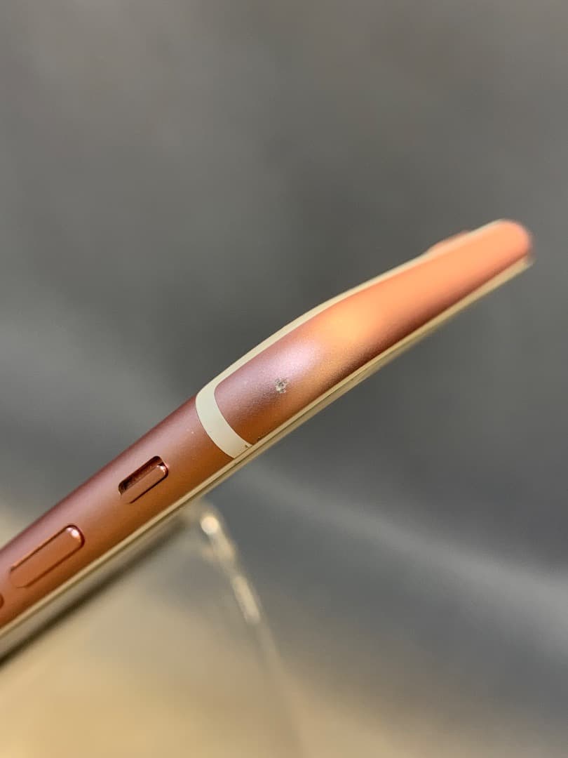 美品　国内版　SIMフリー　iPhone7 Plus 32GB ピンク色