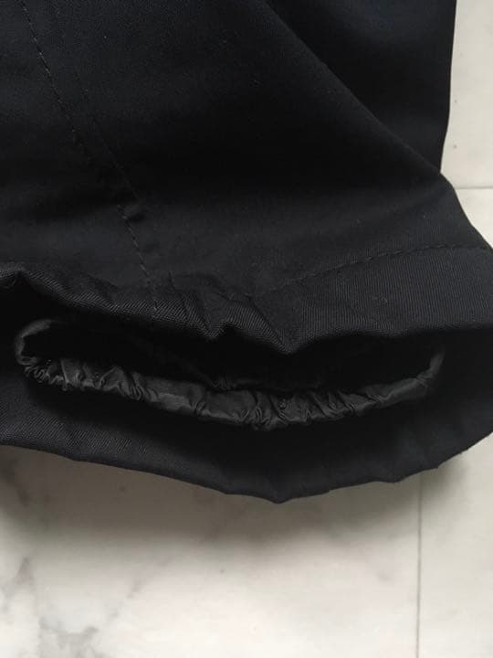 【美品／送料無料】クリーニング済／PRADA ／高機能アウターシェル