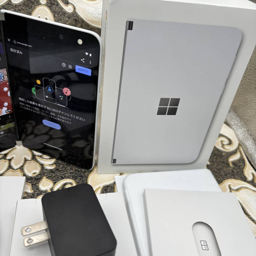 Microsoft Surface Duo 白 Android 6GB128GB