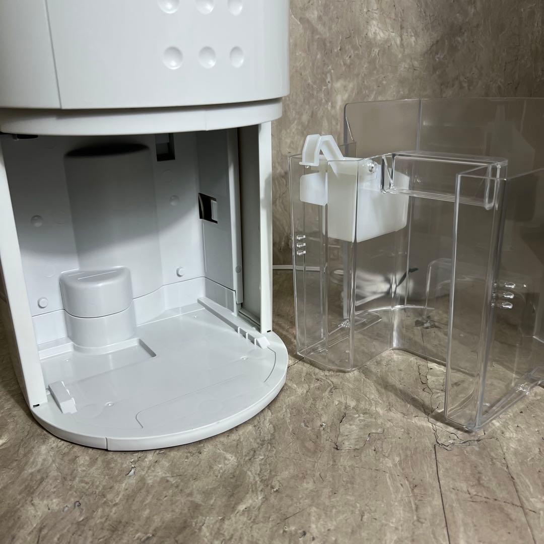 コロナ コンプレッサー式 衣類乾燥除湿機 CD-P6322-W 除湿機 除湿器